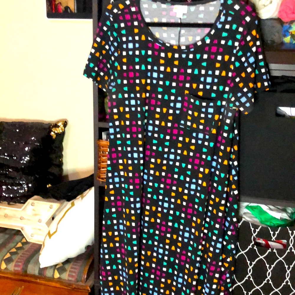 Lularoe Carly Size Medium